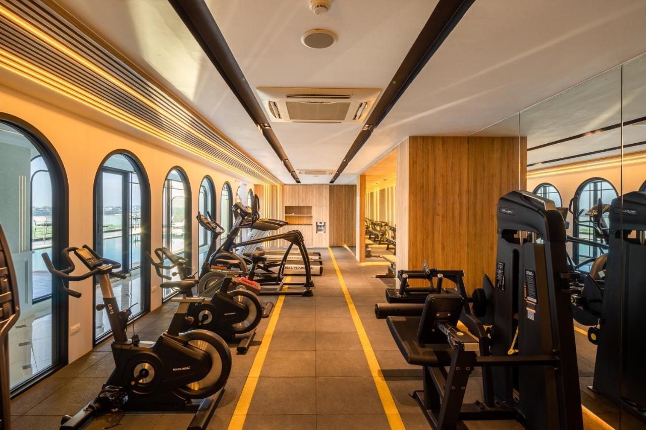 Eastin Hotel فيينتيان المظهر الخارجي الصورة