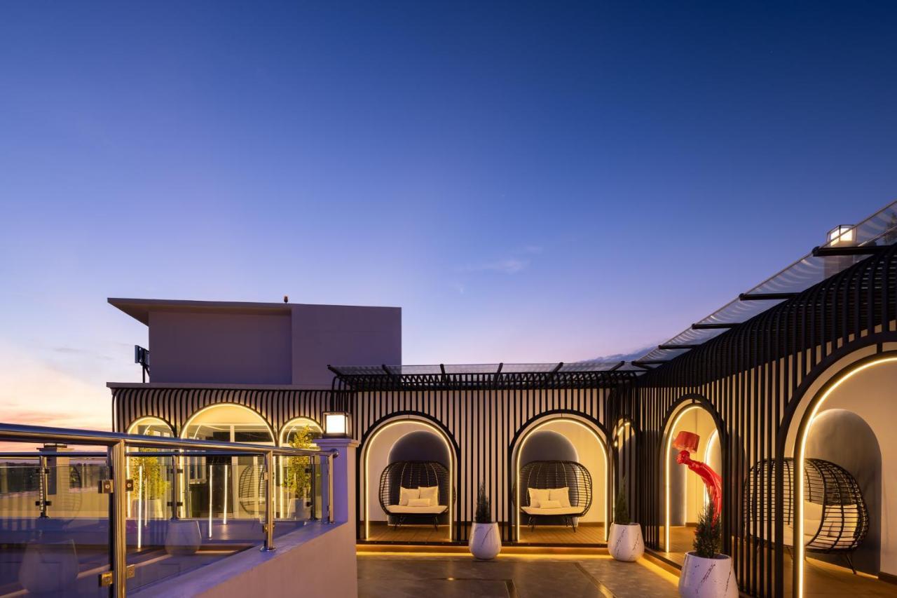 Eastin Hotel فيينتيان المظهر الخارجي الصورة