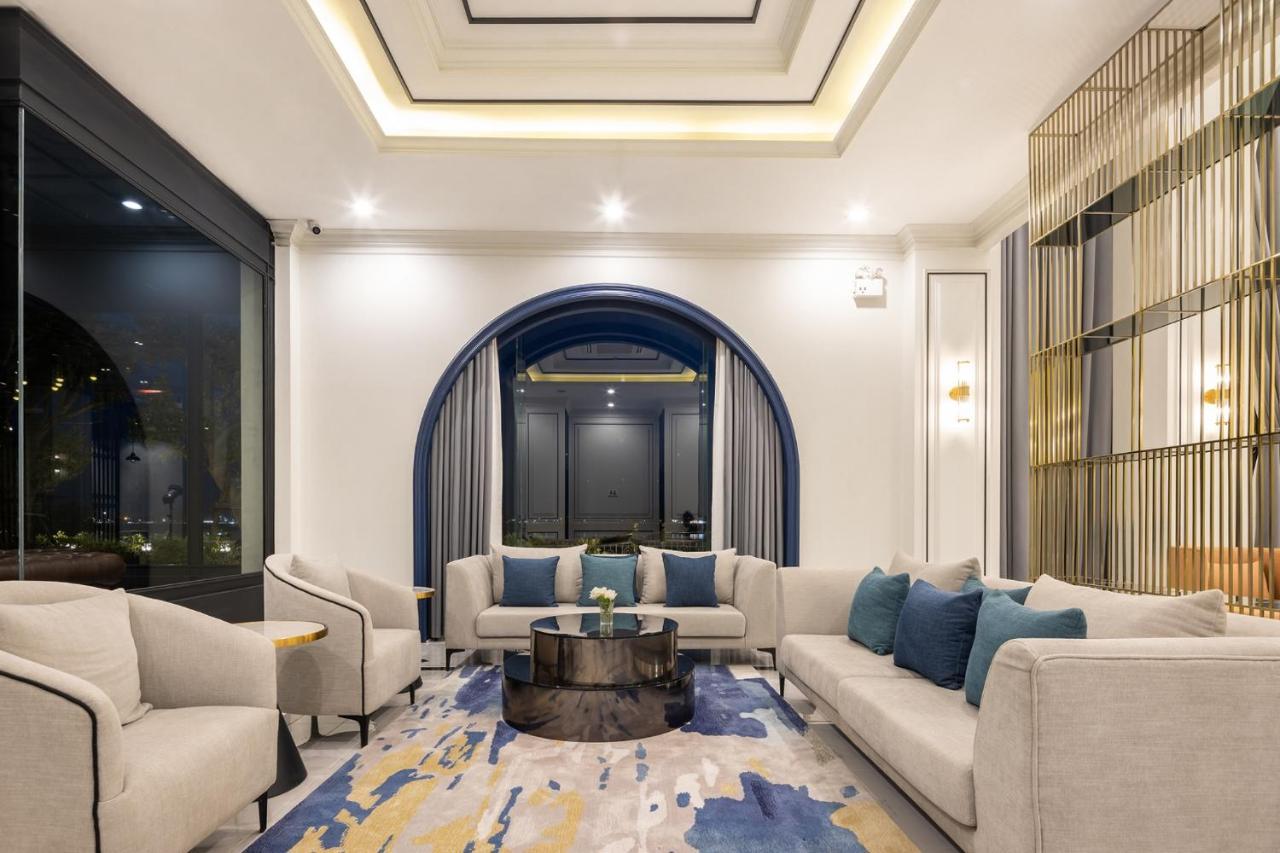 Eastin Hotel فيينتيان المظهر الخارجي الصورة