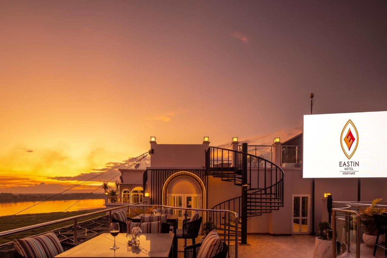 Eastin Hotel فيينتيان المظهر الخارجي الصورة