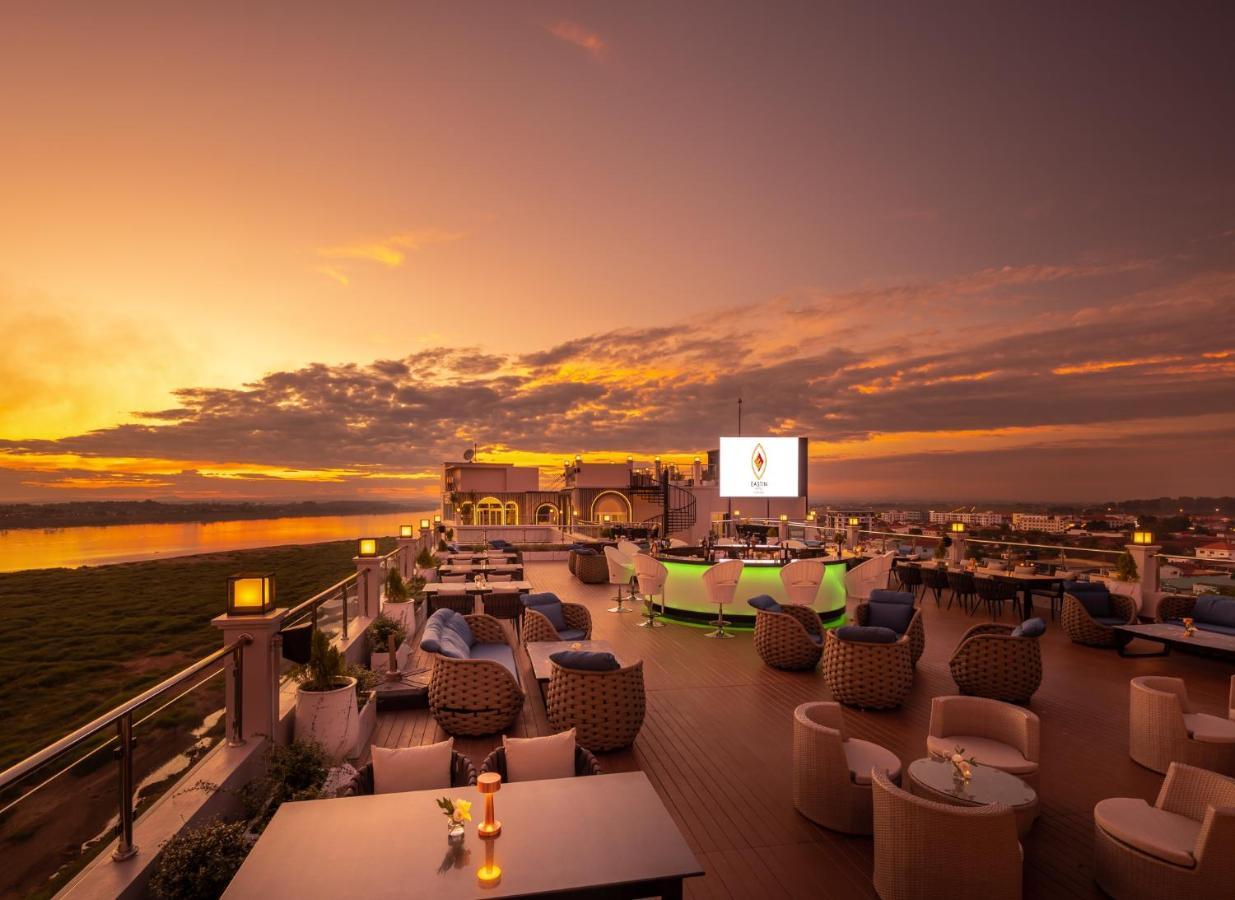 Eastin Hotel فيينتيان المظهر الخارجي الصورة