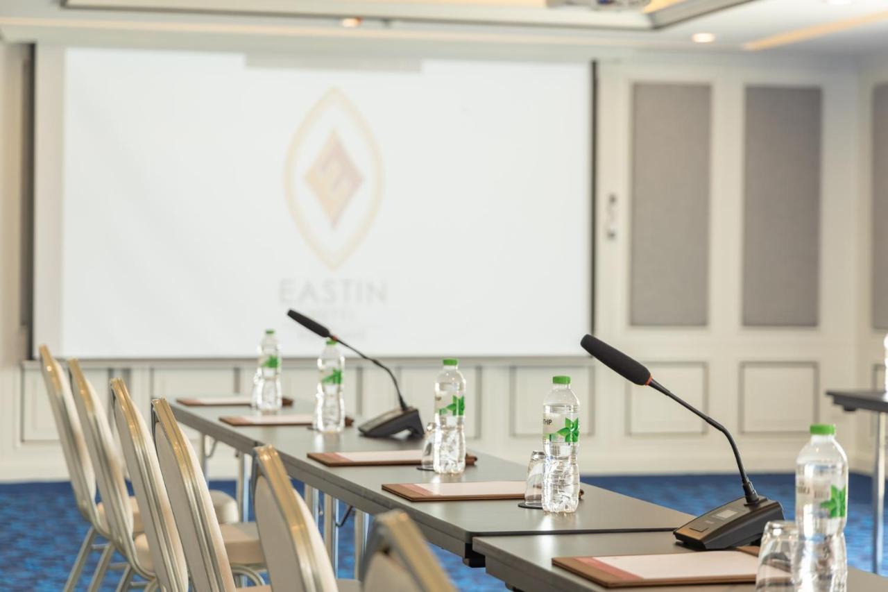 Eastin Hotel فيينتيان المظهر الخارجي الصورة