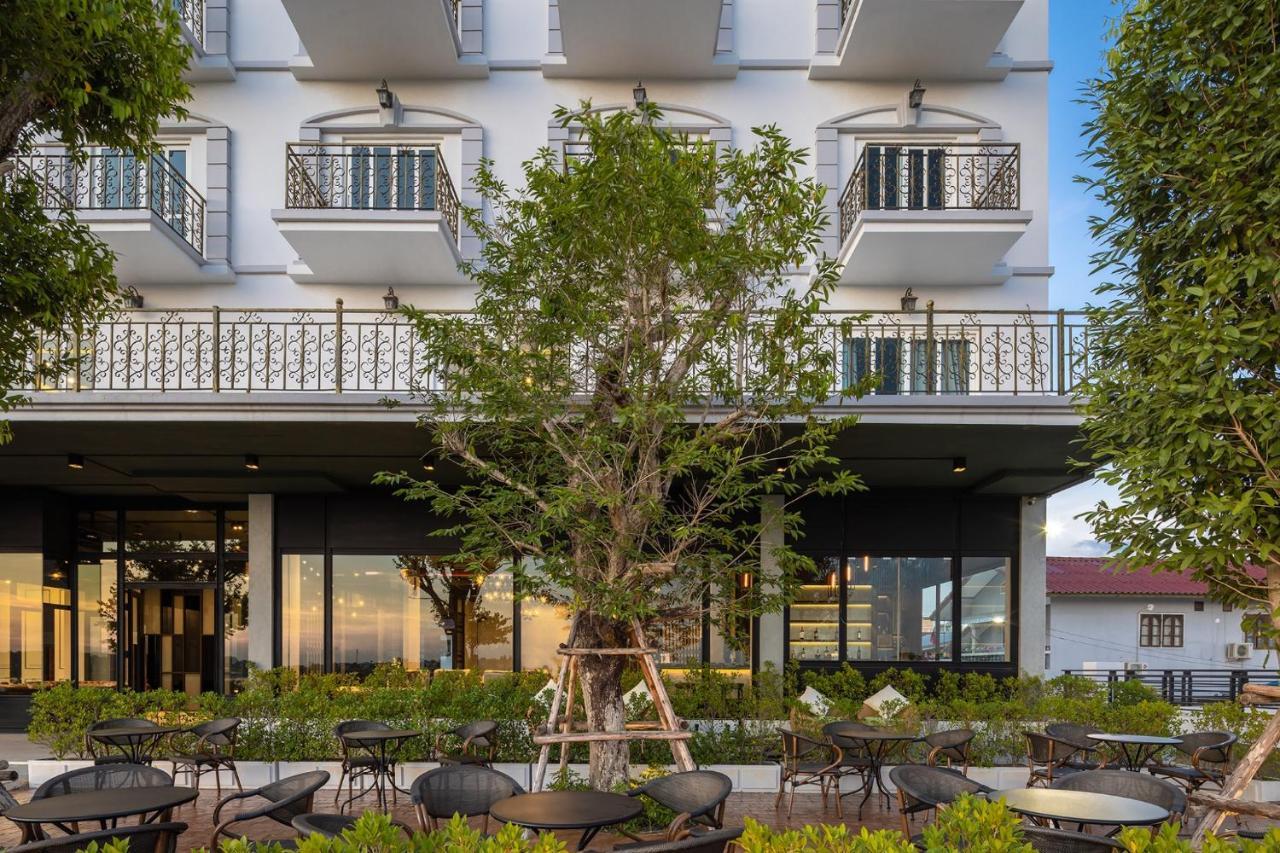 Eastin Hotel فيينتيان المظهر الخارجي الصورة